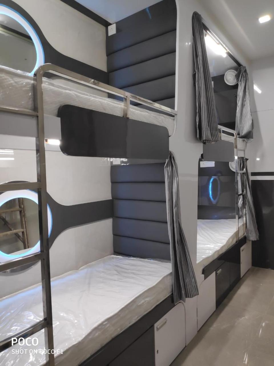 מומביי Ocean Dormitory מראה חיצוני תמונה