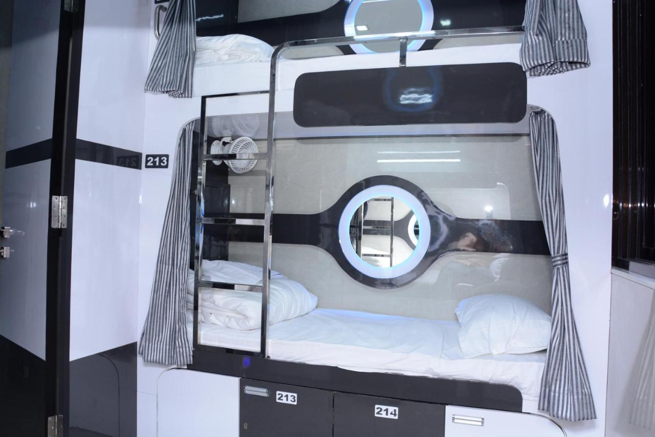 מומביי Ocean Dormitory מראה חיצוני תמונה